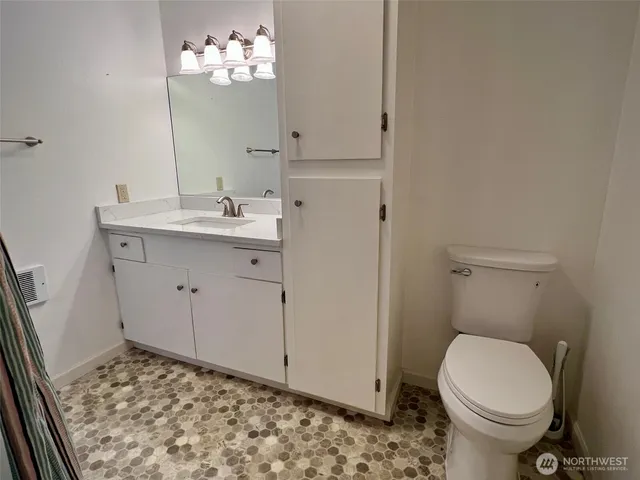 $930,000 | 1412 Bonnie View Acres Road, Oak Harbor, WA 98277