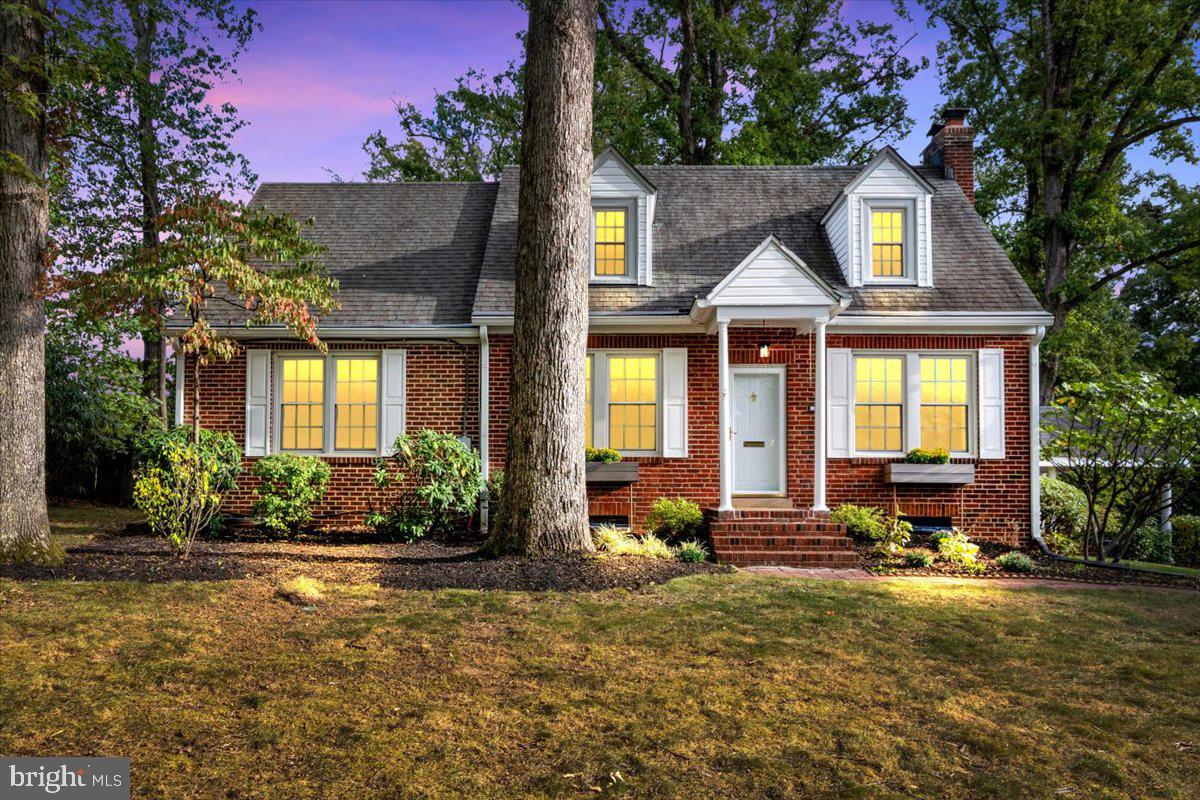 1903 Kirby Road McLean, VA 22101 - Photo 2 of 38