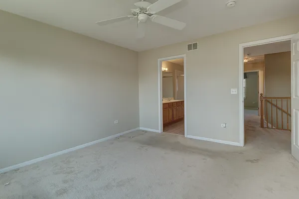 $329,000 | 566 Pinebrook Drive, Bolingbrook, IL 60490