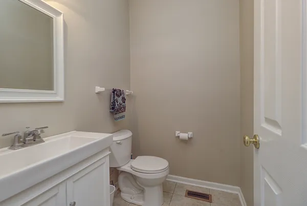 $329,000 | 566 Pinebrook Drive, Bolingbrook, IL 60490