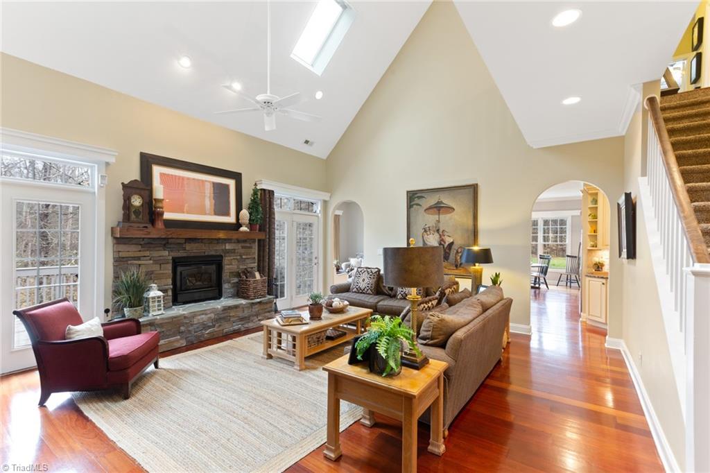 1059 Johnson Road High Point, NC 27265 - Photo 9 of 50 Gallery Image 9