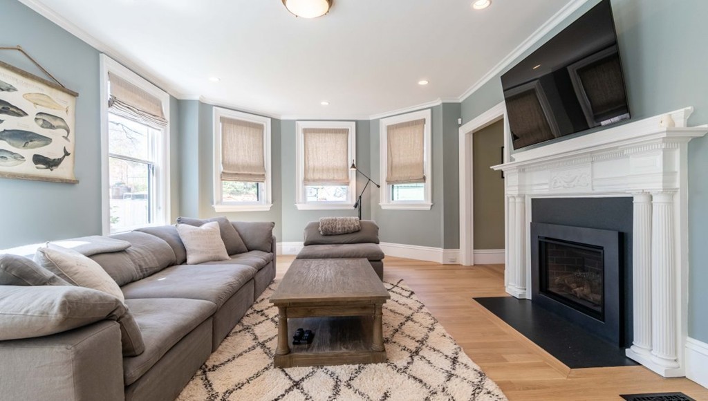 4 Eliot Road Lexington, MA 02421 - Photo 11 of 40