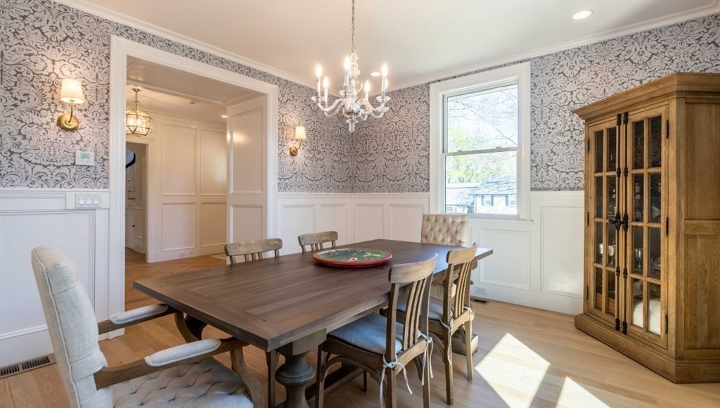 4 Eliot Road Lexington, MA 02421 - Photo 7 of 40