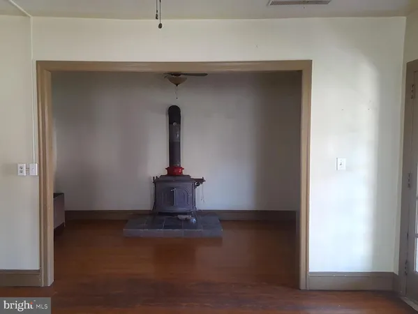 a view of entryway