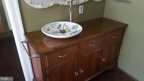 a view of a kitchen area