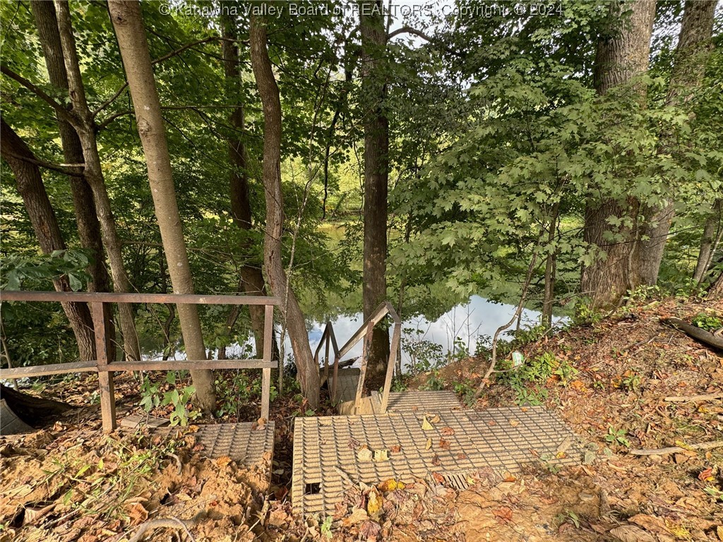 4986 Elk River Road Procious, WV 25164 - Photo 5 of 35 Gallery Image 5
