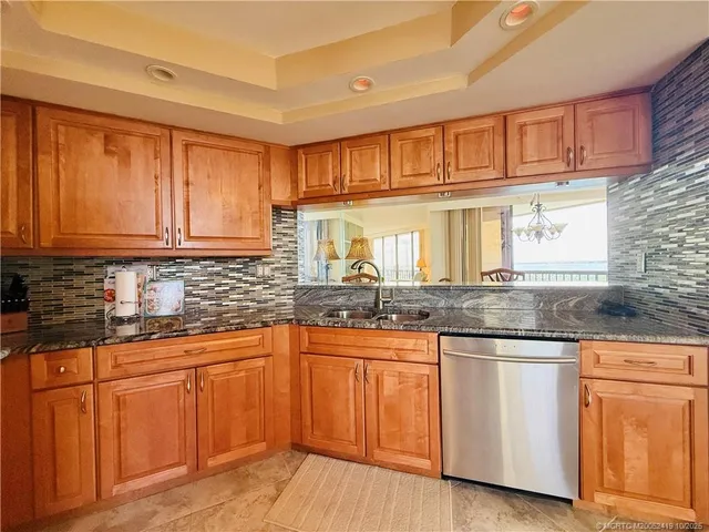 $6,000 | 9500 South Ocean Drive, Unit 1310, Jensen Beach, FL 34957