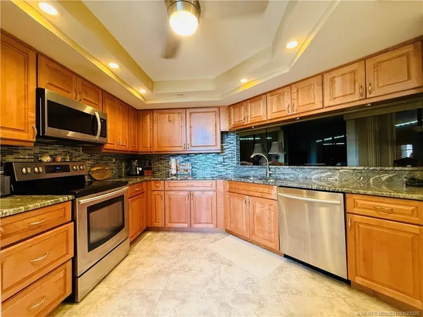 $6,000 | 9500 South Ocean Drive, Unit 1310, Jensen Beach, FL 34957