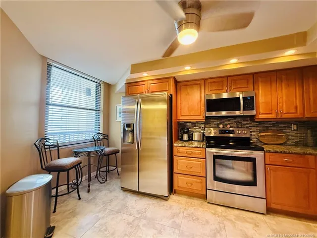 $6,000 | 9500 South Ocean Drive, Unit 1310, Jensen Beach, FL 34957