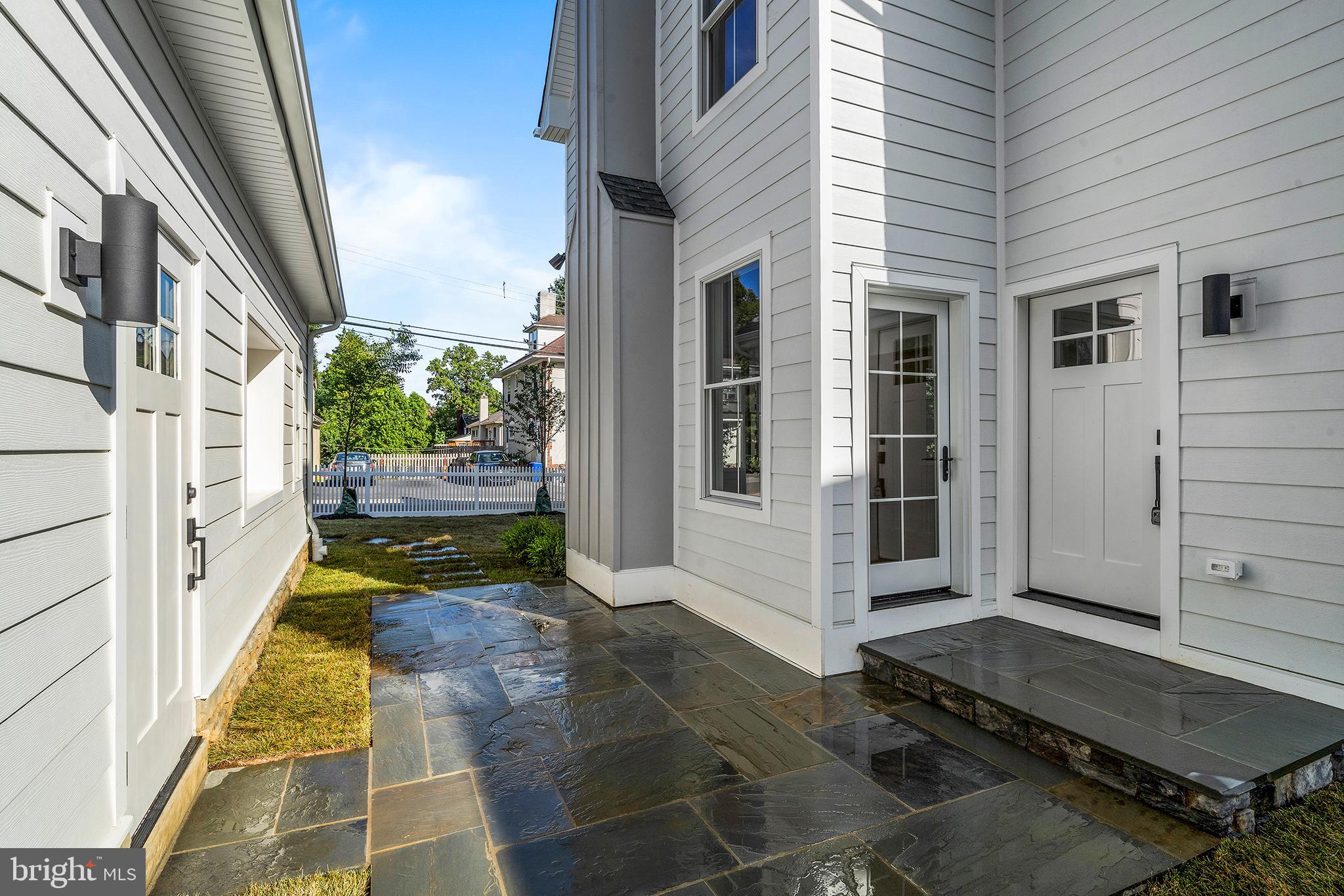 16 Doyle Road Wayne, PA 19087 - Photo 4 of 52