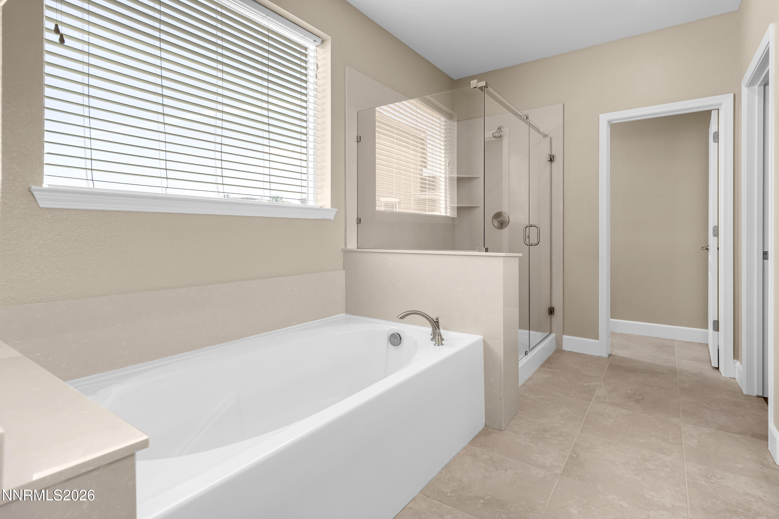 10475 Mott Court Reno, NV 89521 - Photo 22 of 44 Mott10475-024