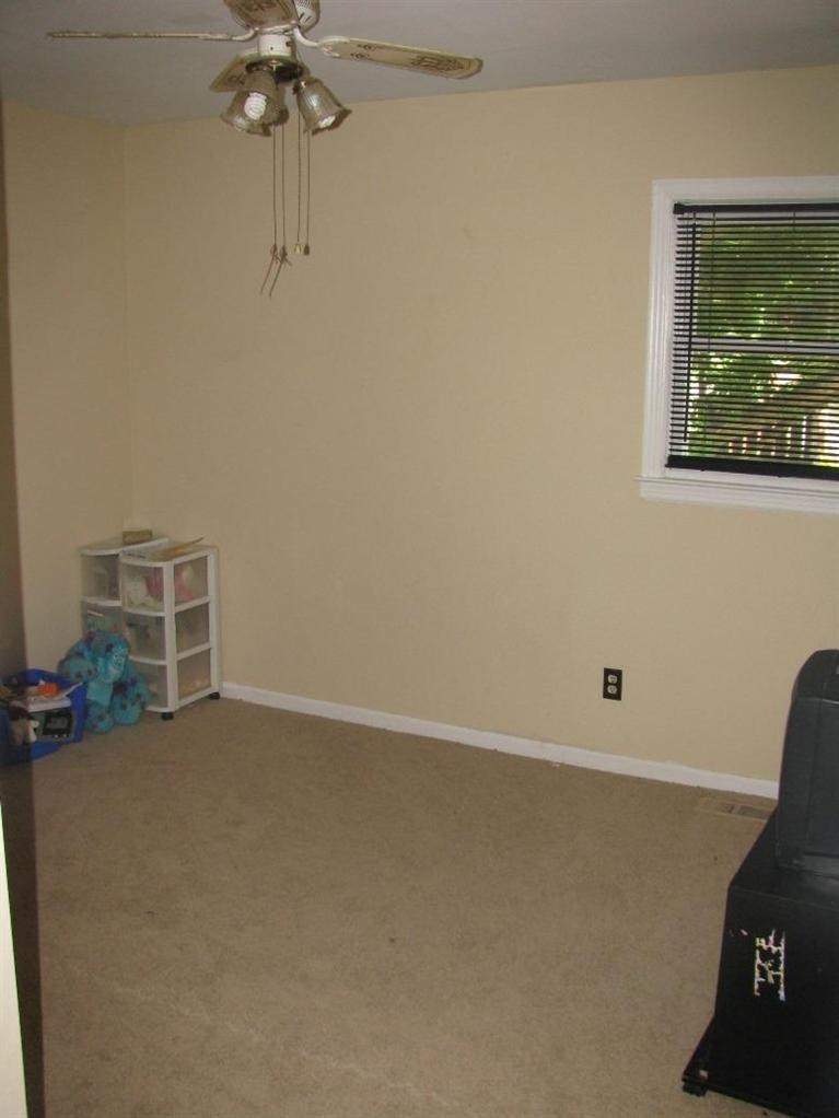 1778 Raleigh Road Lexington, KY 40505 - Photo 8 of 12 Photo 8
