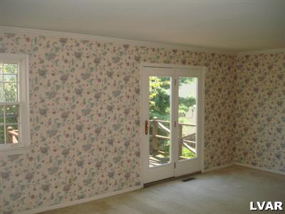 1096 Barnside Road Allentown, PA 18103 - Photo 3 of 9 Gallery Image 3