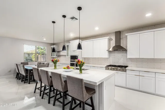 a view of outdoor space