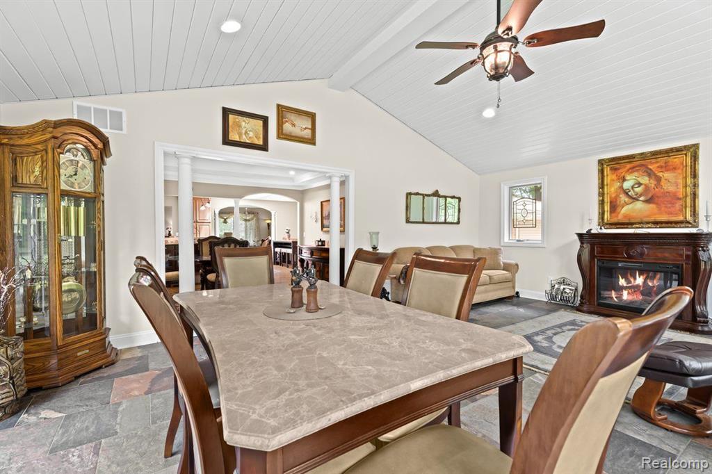 52851 Fairchild Road Chesterfield, MI 48051 - Photo 25 of 70