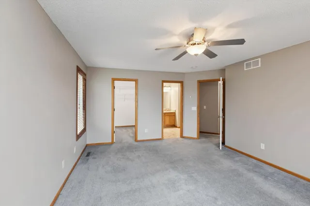 $300,000 | 18502 97th Place North, Unit 2204, Maple Grove, MN 55311