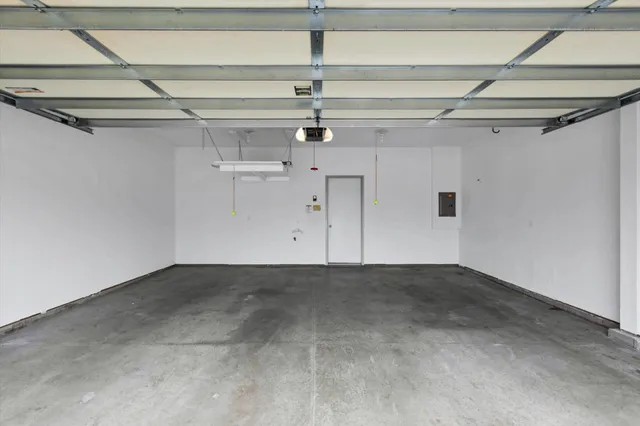 $300,000 | 18502 97th Place North, Unit 2204, Maple Grove, MN 55311