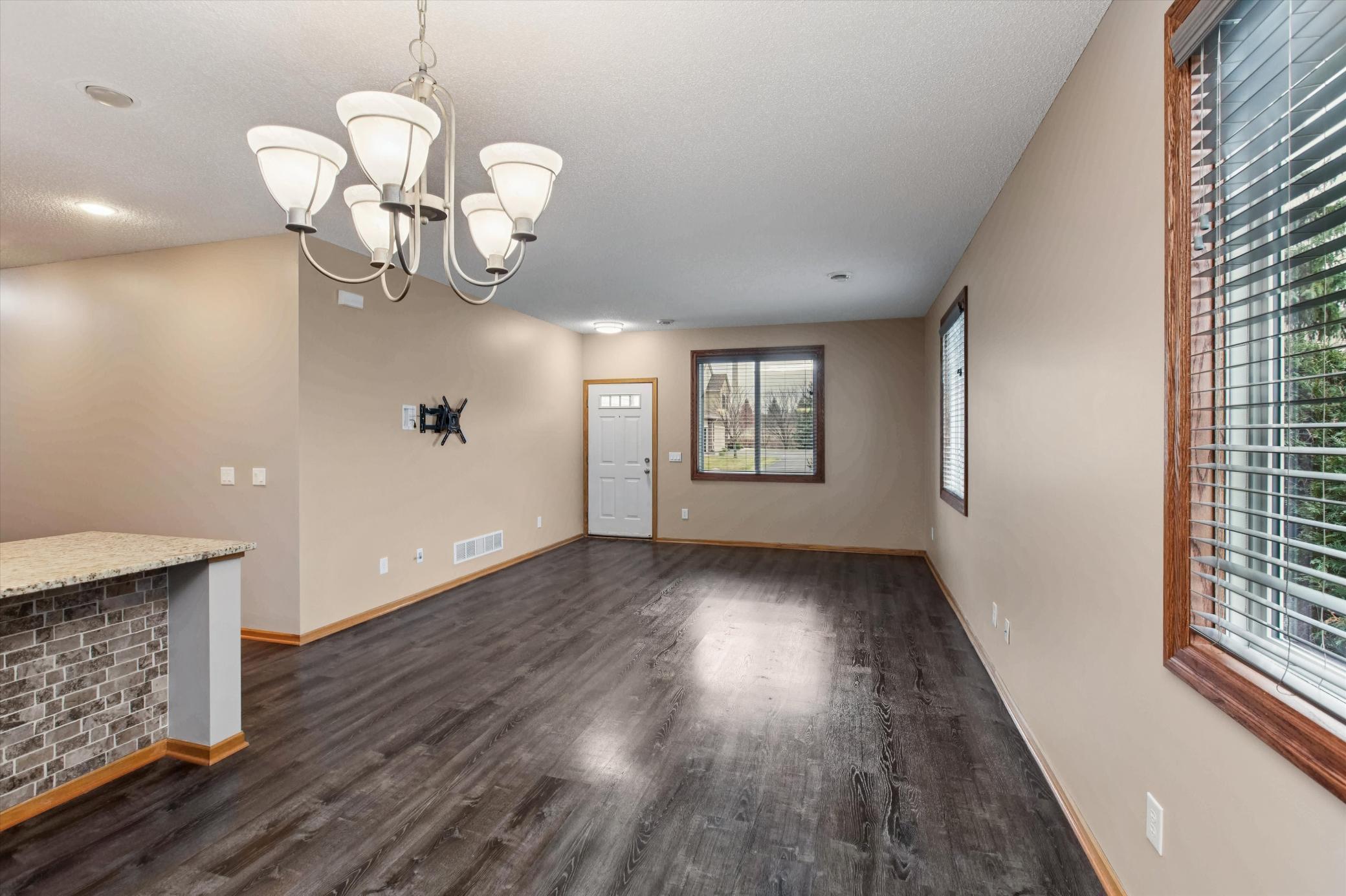 18502 97th Place North, Unit 2204 Maple Grove, MN 55311 - Photo 6 of 20