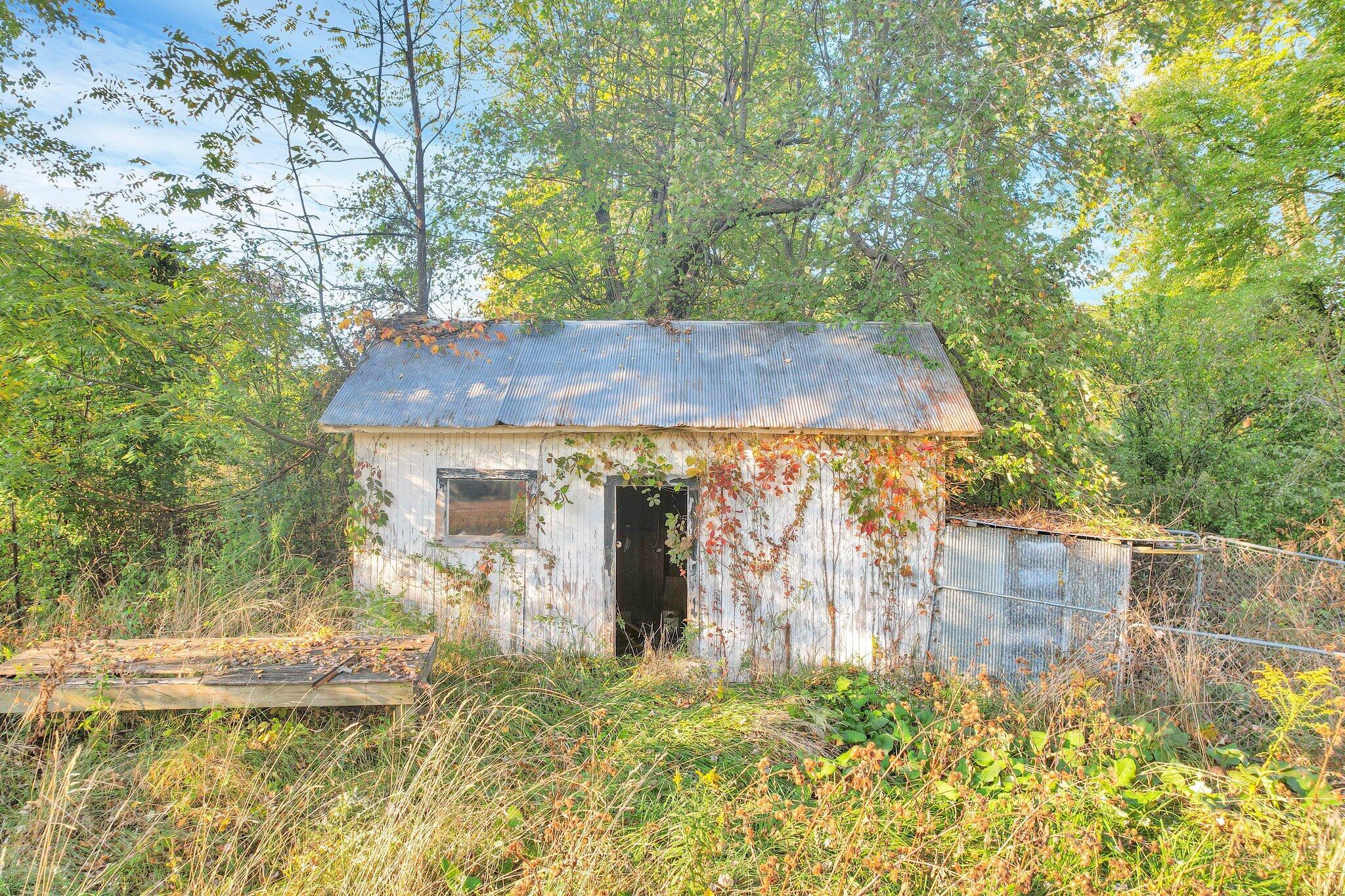 1360 Tarkiln Road Southeast Lancaster, OH 43130 - Photo 10 of 31 View of Shed