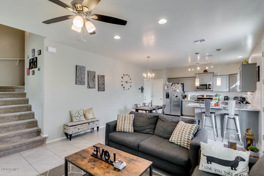 711 West Ardmore Road Phoenix, AZ 85041 - Photo 14 of 37 Ardmore-04