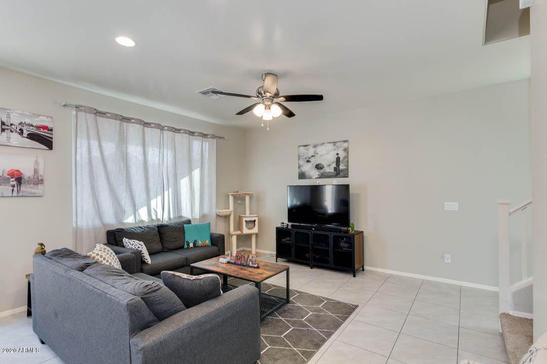 711 West Ardmore Road Phoenix, AZ 85041 - Photo 19 of 37 Ardmore-05