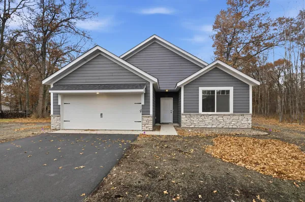 $359,900 | 13901 Emily Circle North, Baxter, MN 56425