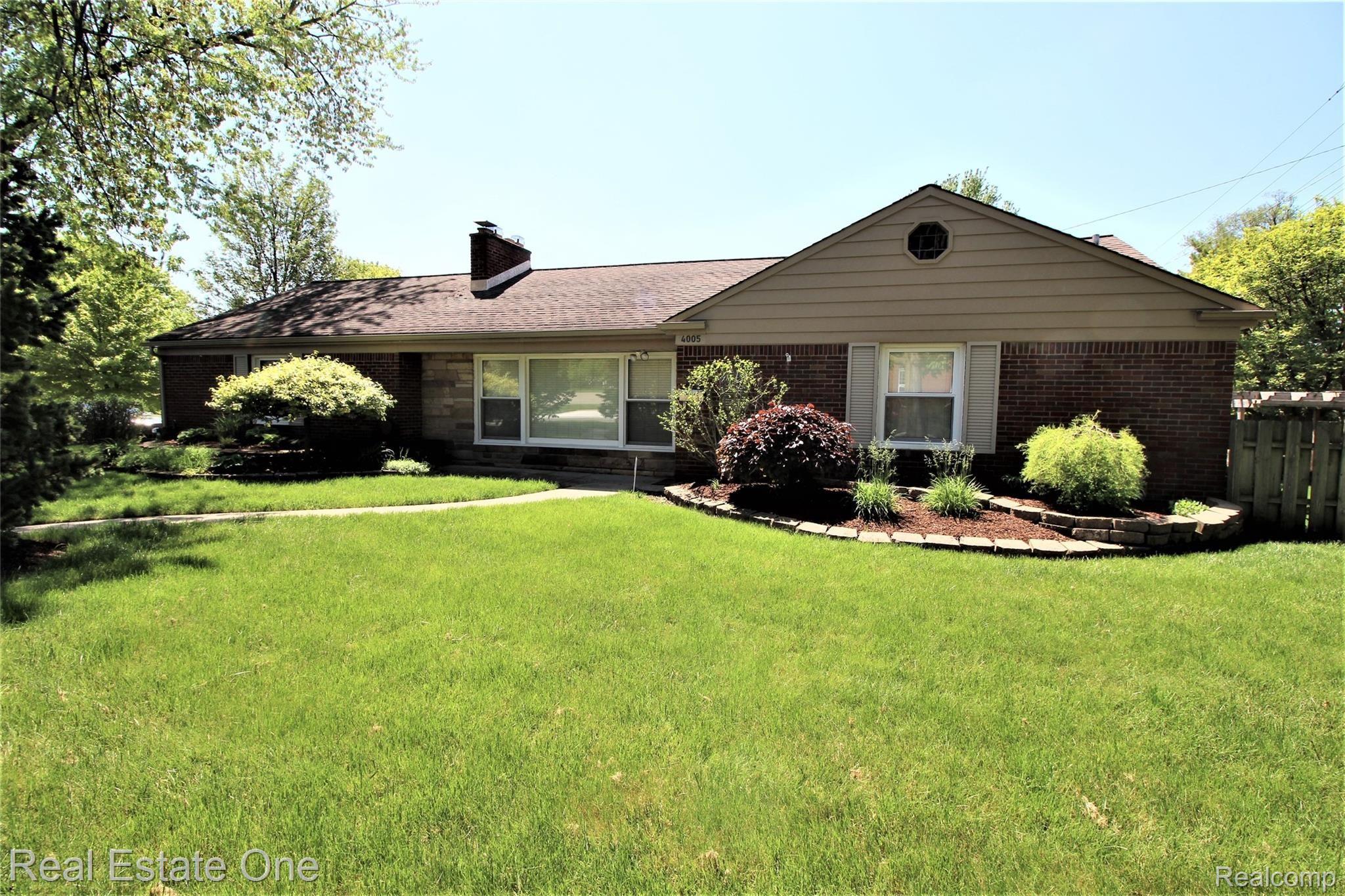 4005 Normandy Road Royal Oak, MI 48073 - Photo 1 of 18 IMG_0459.JPG