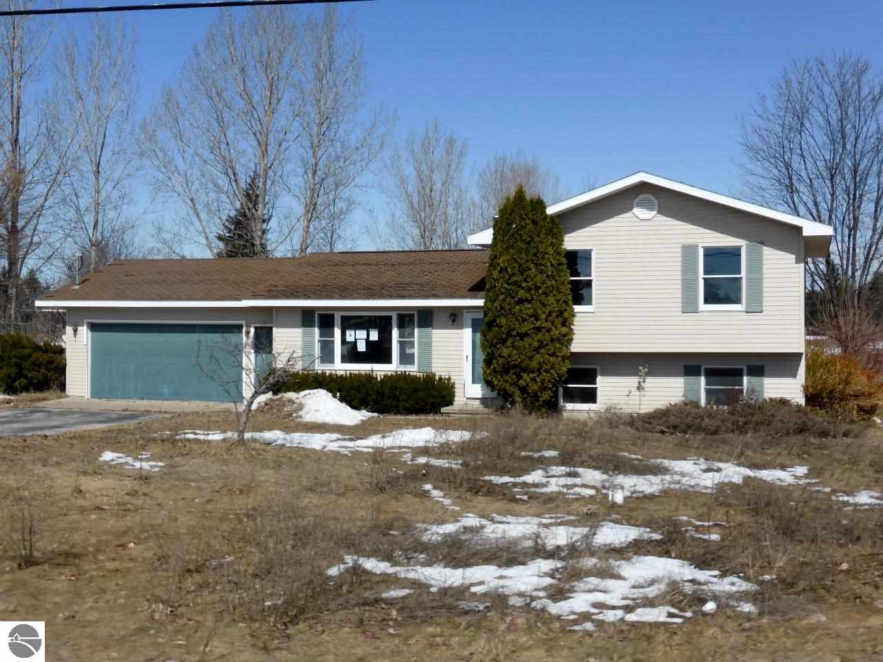 10037 East Fort Road Suttons Bay, MI 49682 - Photo 1 of 40 1793911.JPG