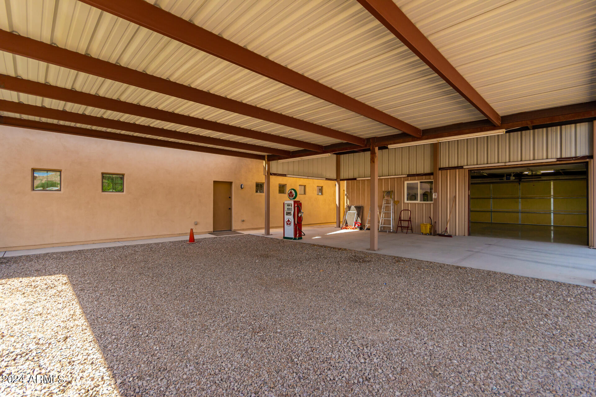 9834 East Adobe Road Mesa, AZ 85207 - Photo 16 of 67 52-Adobe