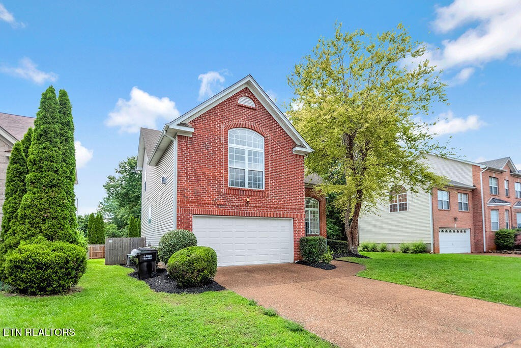 1213 Vale View Road Knoxville, TN 37922 - Photo 2 of 34 Gallery Image 2