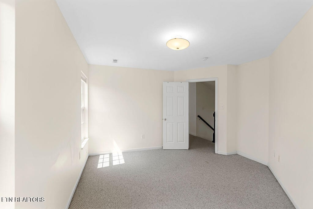 1213 Vale View Road Knoxville, TN 37922 - Photo 27 of 34 Gallery Image 27