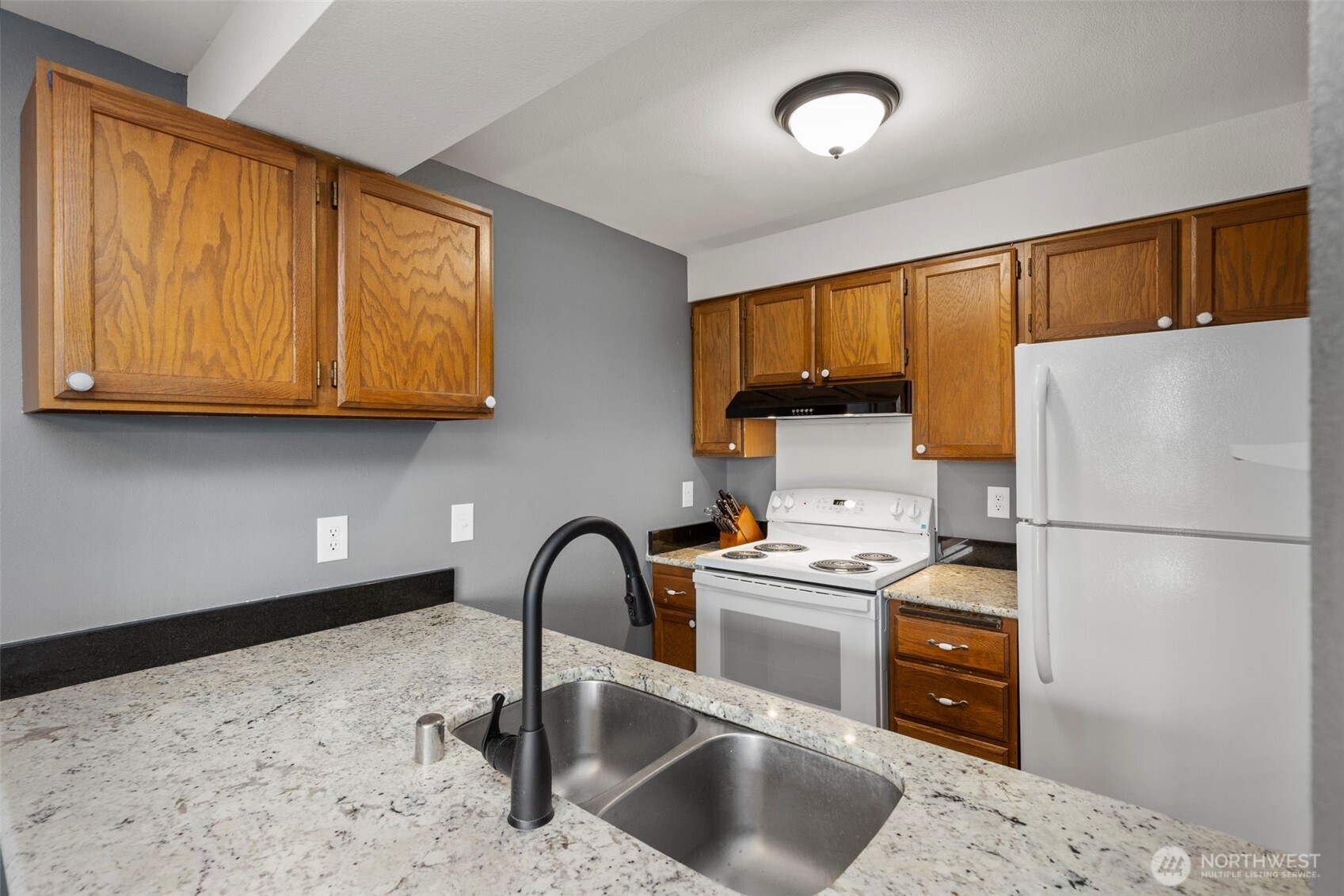 3340 Narrows View Lane Northeast, Unit 103 Bremerton, WA 98310 - Photo 14 of 25