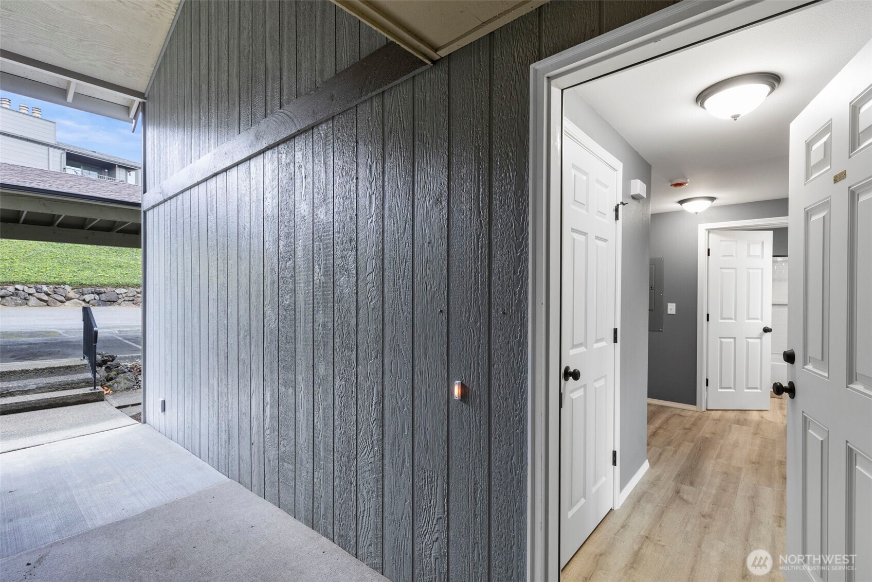 3340 Narrows View Lane Northeast, Unit 103 Bremerton, WA 98310 - Photo 6 of 25