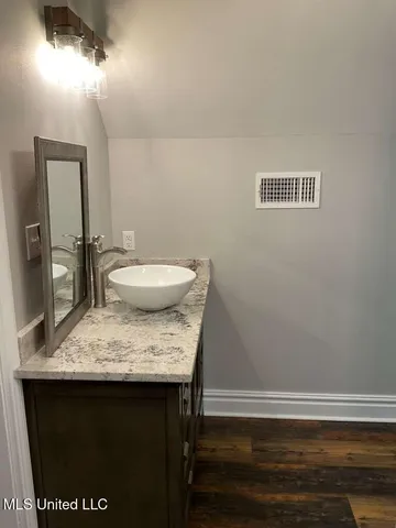 $242,500 | 30003 Road 202, Carriere, MS 39426