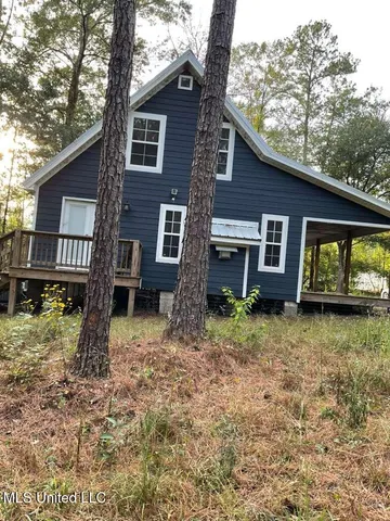 $242,500 | 30003 Road 202, Carriere, MS 39426