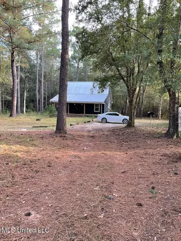 $242,500 | 30003 Road 202, Carriere, MS 39426
