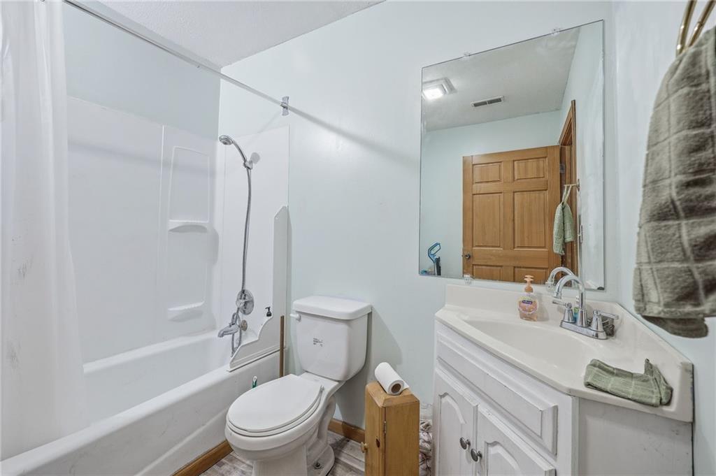 16614 South Hadsell Road Pleasant Hill, MO 64080 - Photo 24 of 78