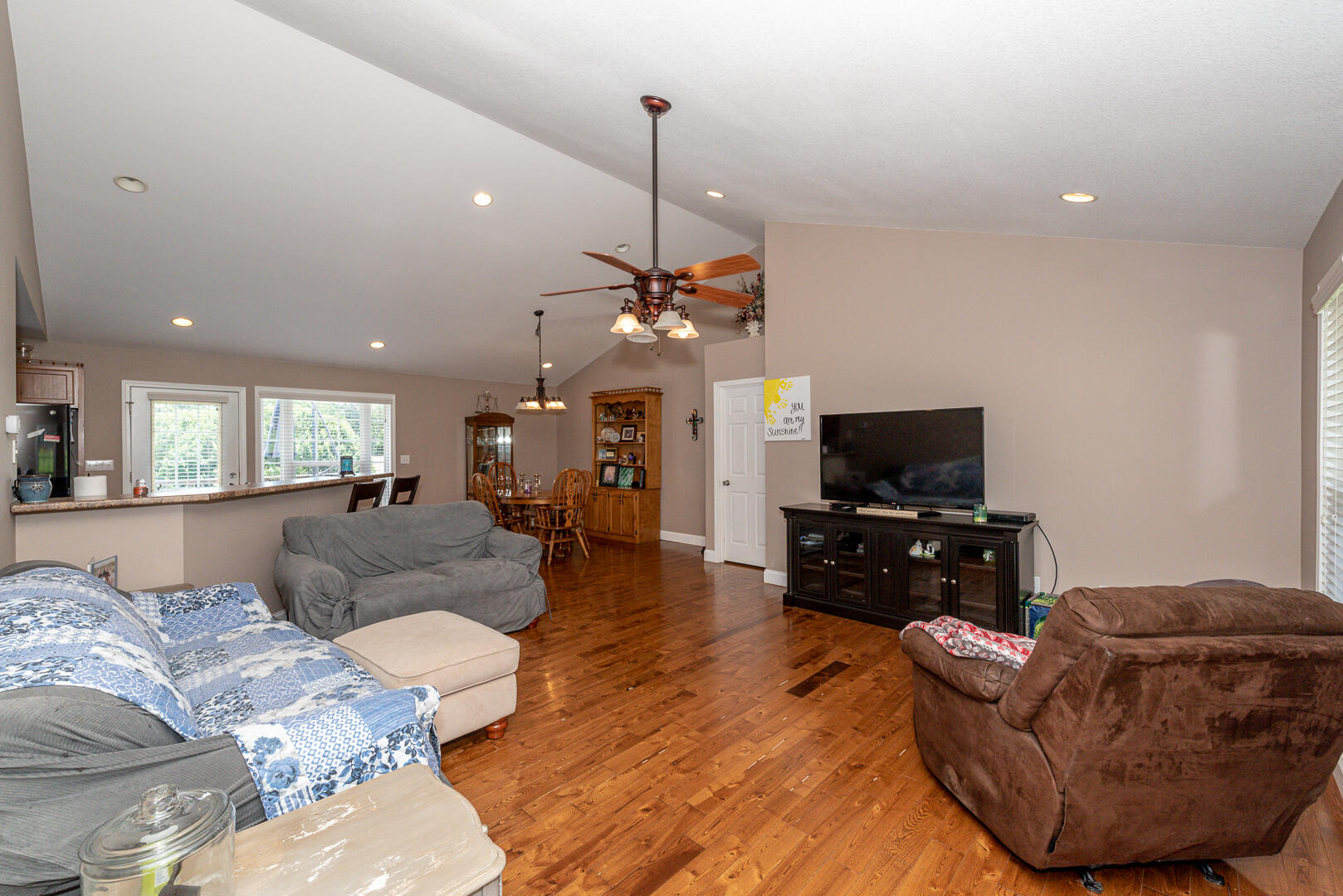 4138 Pea Ridge Road Maryville, TN 37804 - Photo 4 of 26 DSC_8120