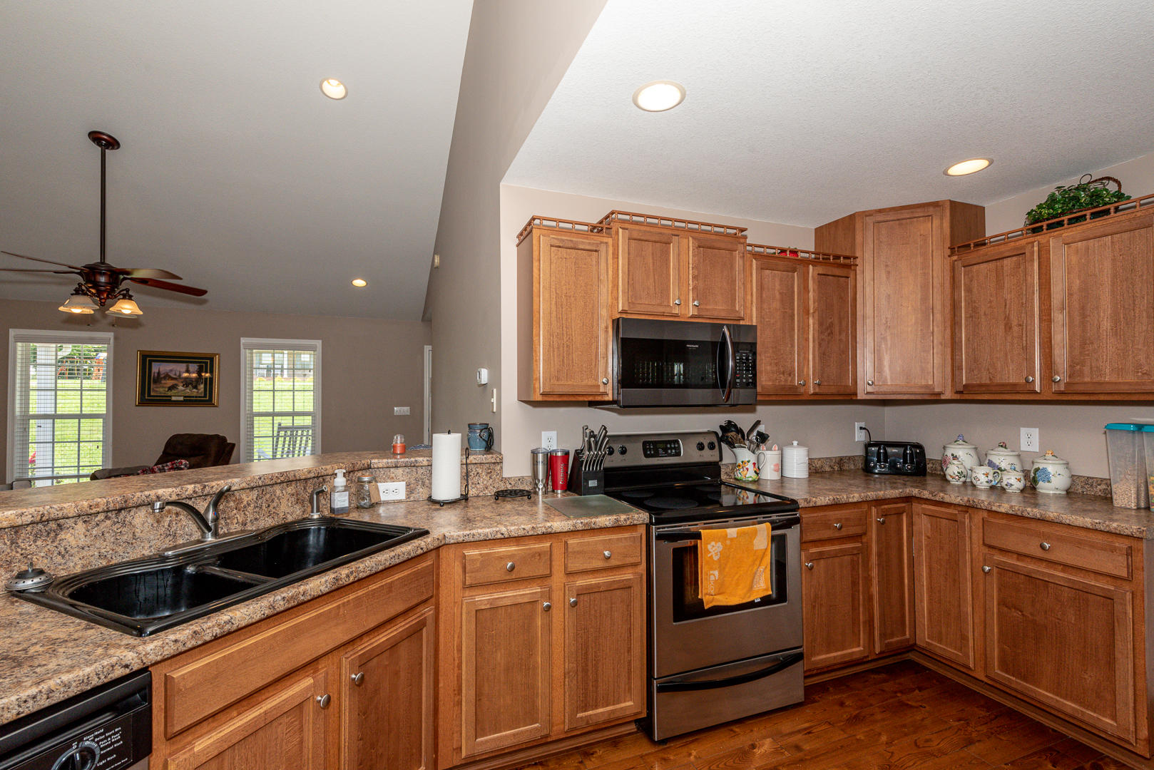 4138 Pea Ridge Road Maryville, TN 37804 - Photo 9 of 26 DSC_8130