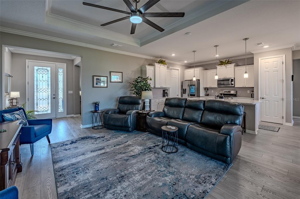 10517 Southwest 90th Street Road Ocala, FL 34481 - Photo 5 of 48