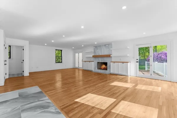 $1,899,999 | 7 Garden Road, Wellesley, MA 02481