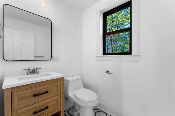 $1,899,999 | 7 Garden Road, Wellesley, MA 02481