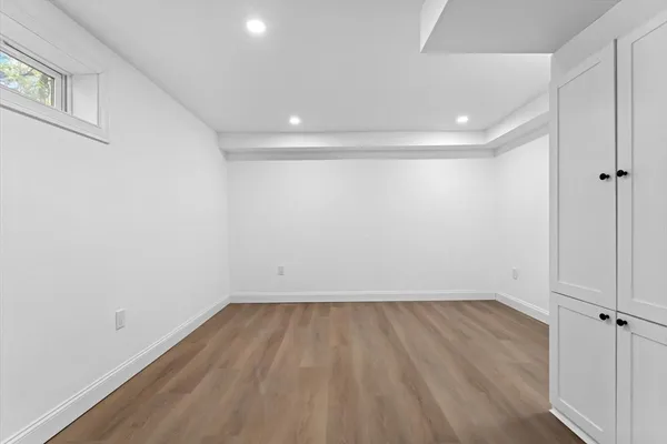 $1,899,999 | 7 Garden Road, Wellesley, MA 02481