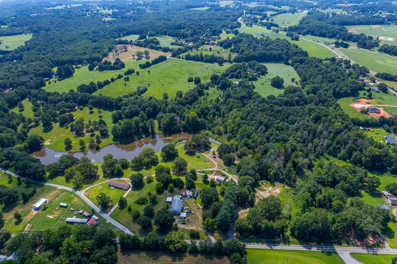 120 Rainey Mill Road Campobello, SC 29322 - Photo 19 of 20