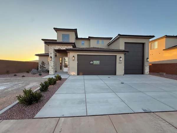 $698,990 | 3107 South 4850 West, Unit LOT 12, Hurricane, UT 84737