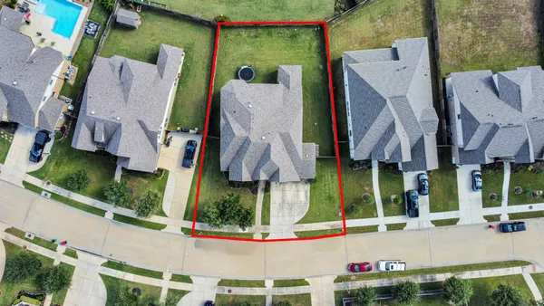 $4,600 | 1911 Sapphire Pines Lane, Richmond, TX 77469