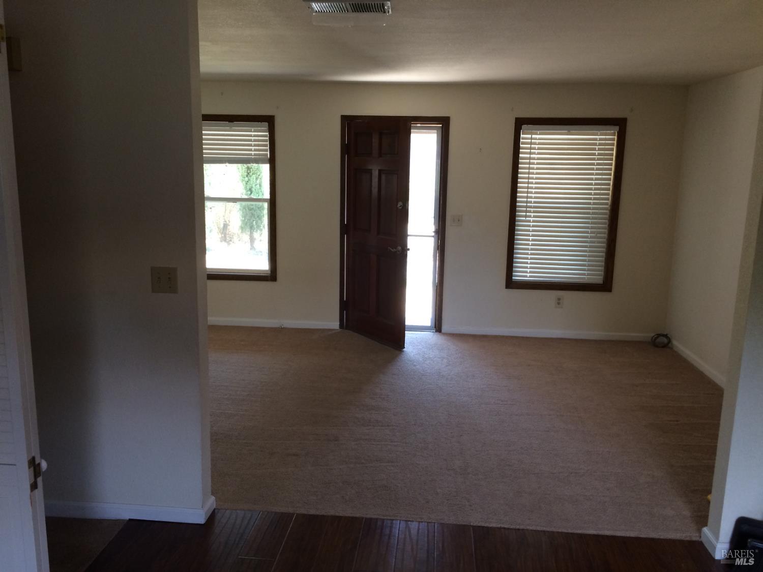 1222 Jacky Drive Santa Rosa, CA 95405 - Photo 18 of 21 an empty room with windows