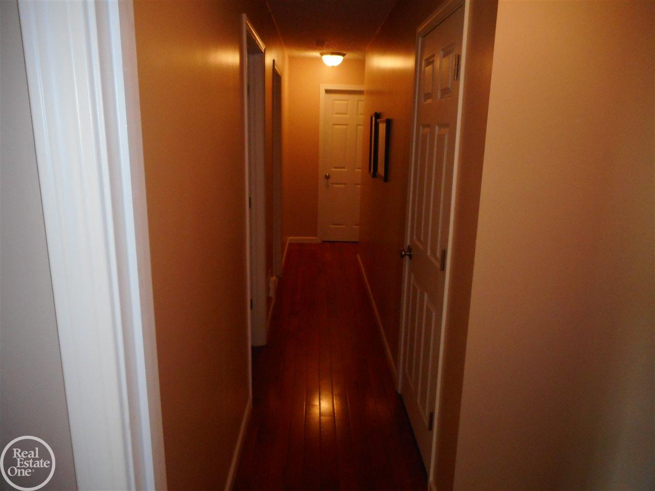 7430 Dalt Road Jackson, MI 49201 - Photo 16 of 38 31354092-15.JPG