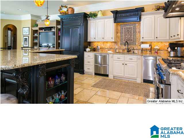 8633 Will Keith Road Trussville, AL 35173 - Photo 7 of 32
