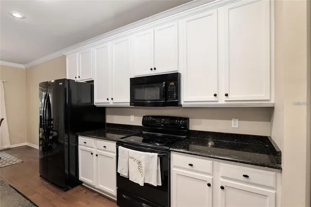 $2,700 | 8771 Southwest 25 Road, Gainesville, FL 32608